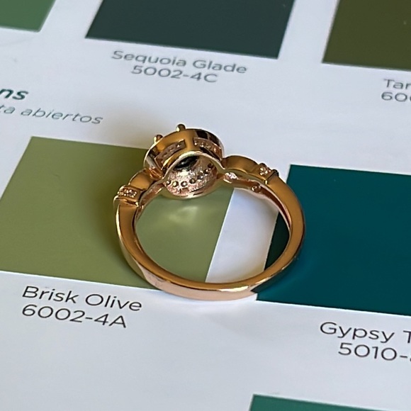 Fragrant Jewel Halloween Collection Ring from Bath Bomb - Picture 5 of 5